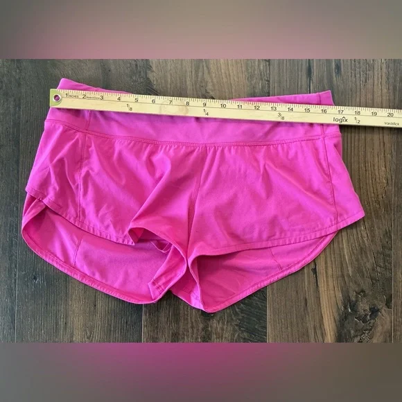Lululemon Speed Up Shorts 2.5” Inseam Sonic Pink Size 8 - Picture 5 of 7